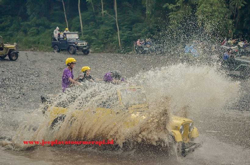Tarif Jeep Lava Tour Merapi1