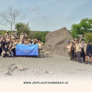 lava tour merapi batu alien2