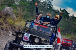 Paket Amazing Race Jeep Lava Tour 1
